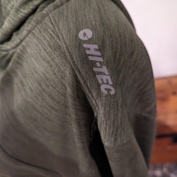 Hi-Tec Gray Pullover w/ Metal Button Detail | Women’s Size L - Picture 3 of 4